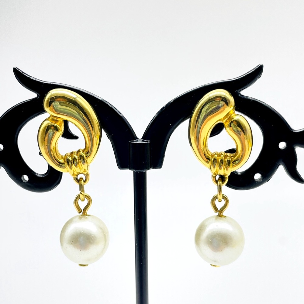 Signed JS Faux Pearl Dangle Pierced Earrings Gold Tone Twisted Knot Vintage